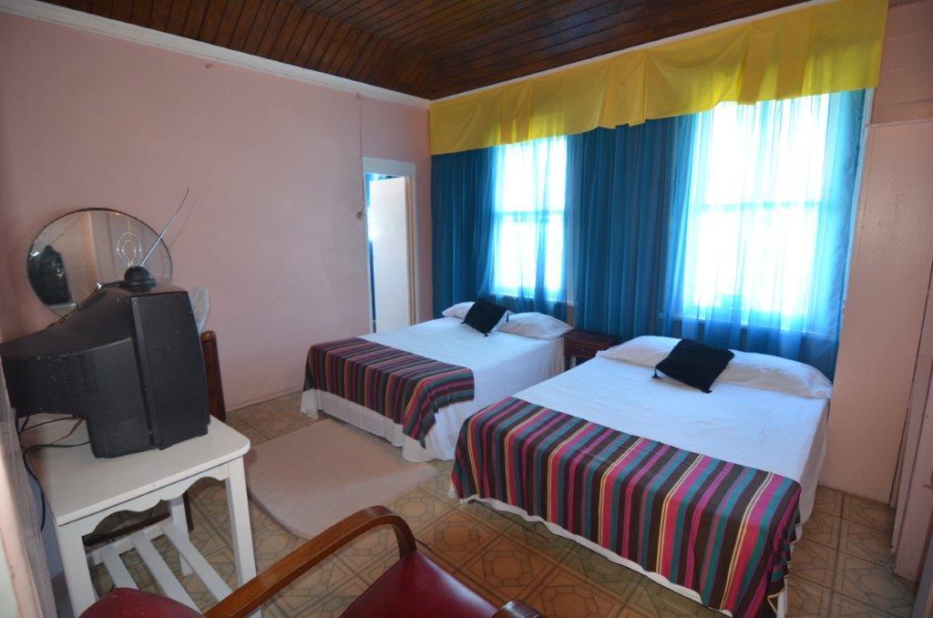 Holiday Home - Guest House Порт Антонио Екстериор снимка